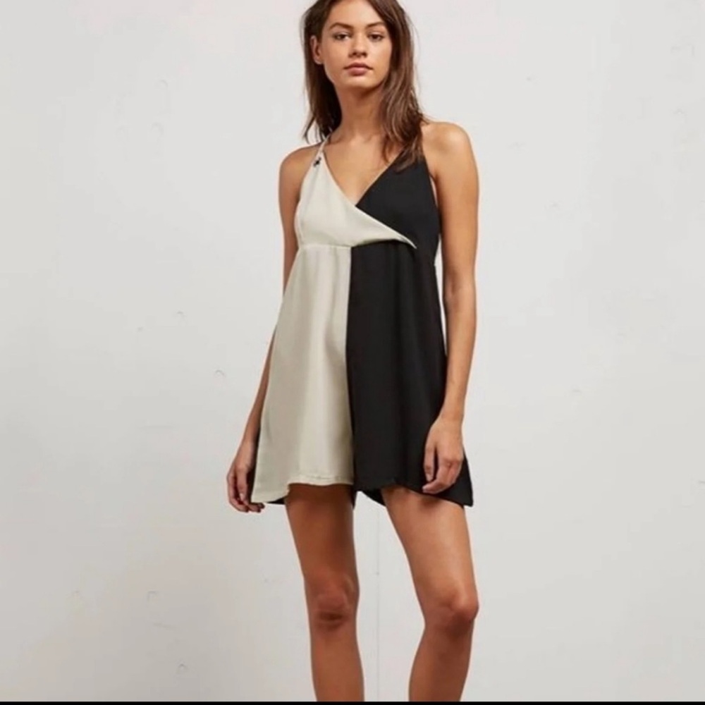 Volcom Two-Tone Black & Cream romper shorts